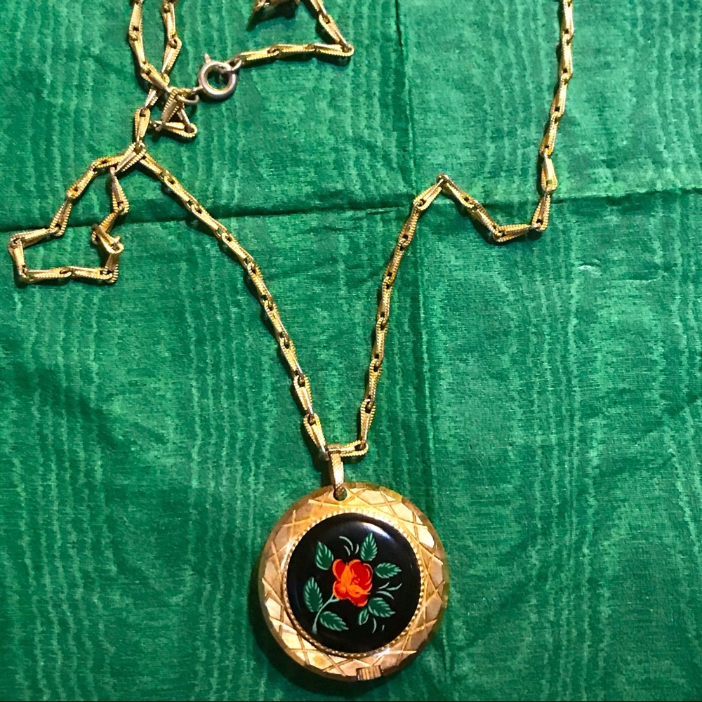 North Star Swiss made 17 jewels pendant watch